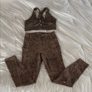 Fabletics Leopard Print Set